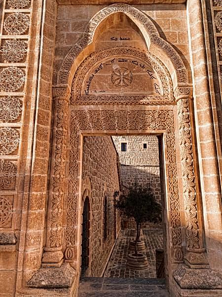 Butik Mardin Turu (Uçaklı)