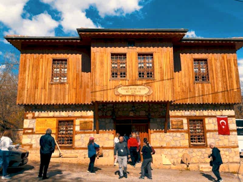 Sivas Kemaliye Tunceli Elazığ Turu (Hızlı Trenle)